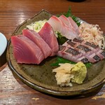 Tarafuku Sakaba - 刺身三点盛り1,000円