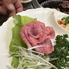 焼肉三恵 - タン刺し