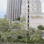 Patisserie SATSUKI - ホテルニューオータニ幕張　1階です。