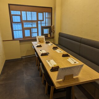 6～10名様までの半個室です。