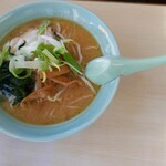 ラーメン大王 - 味噌ラーメン850えん
