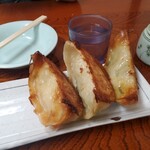 陽気軒 - ジャンボ餃子３個250円