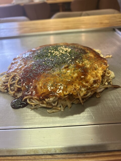 Hiroshima Okonomiyaki Dondon photo 2