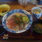 日本料理 h - 海鮮丼　1000円