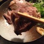 炭火焼肉 昭和ホルモン - ゆでタン