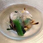 シャテーニュ - 蛤　オクラ　きくらげ　茗荷　蛤の出汁ジュレ
