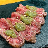 ホルモン焼肉 富や 栄店 - 