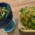 Sakedokoro Tentosuzume - 小松菜浸し、ピーマンとゴーヤ ゴマ油塩