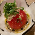 Sakedokoro Tentosuzume - 丸ごとトマト浸し