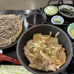 菫 - 生姜焼き丼セット800円