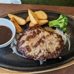 ビッグボーイ - 手ごね合挽きハンバーグ　デミグラスソース