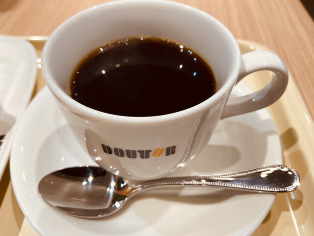 Doutor Coffee Shop Fujita Hoken Eisei Daigaku Byoin Gairaito Ten photo 3