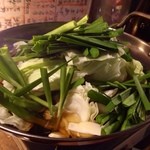 Gekkou Shokudou - 月光食堂・博多のもつ鍋はニラとキャベツがたっぷり