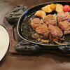 Uemura Biyondo - ビヨンドステーキ（肩ロース）セット　100ｇ　ライス＆牛汁付　2,332円