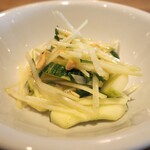 スガハラ - 宮古島 青パパイヤとシークヮーサー + 米沢 はぐらうりとピーナッツのサラダ