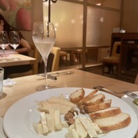 Osteria UVA RARA 横浜 - 