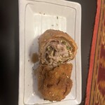 酒ト肉巻キ ニクイモアブラ - 