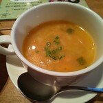ハンバーグファクトリー - ちょっとぬるかったけど味は好き