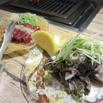 焼肉 六甲園 - 