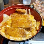 216863261 - セット　カツ丼