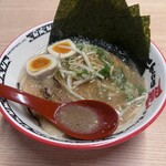 とんこつ愛があふれてる ラーメン とりこ - 