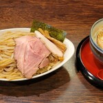 麺や 紡 - ビューですねほんとにビュー