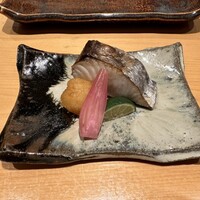 寿司割烹 魚紋 - 