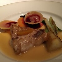 ベージュ アラン・デュカス 東京 - 