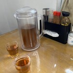 沖縄そば まるかみ - ドリンクは麦茶