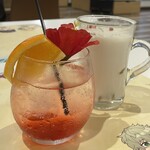Animate Cafe Nagoya - 赤りんごソーダ と ココナッツミルク