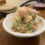Sake Obanzai Niku Yadokari - 枝豆と塩昆布のポテサラ　　550円