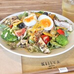KIIIYA cafe&hostel - カラダが喜ぶパワーサラダ(\1,500)