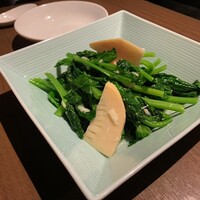 京鼎樓 HANARE店 - 空芯菜は6月〜9月くらいまでの期間、楽しめます！