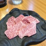 焼肉 一升びん - 