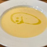 アクアトレンタノーヴェ - ランチのスープ