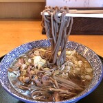 Yamagata Soba Yamakyuu - 冷たい肉そば（税込850円）
