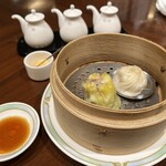 中国料理 桃煌 - 飲茶は、写真を撮る前にひとつ食べてしまいました。。。