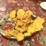 リトルスパイス - 誕生日のサービスでジャガイモ・さつまいも・ナスをパゴダに。