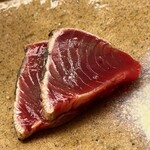 鮨おばな - カツオをタタキで