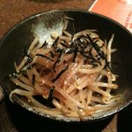 ラーメンBAR やきそばー HIT - うま辛もやし