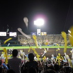 阪神甲子園球場 - 恒例のジェット風船