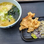 かばと製麺所 - ・かけ(並・冷)400円 　ミニ米ナス200円 　かしわ天160円