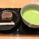 鶴屋吉信 - お抹茶のセット