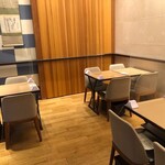 鶴屋吉信 TOKYO MISE - 内観