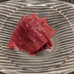 肉割烹 五平 - 牛のハツの刺身