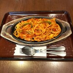 レストランローズ  - 鉄板ナポリタン