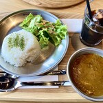 outdoor style cafe TAKIBI - 