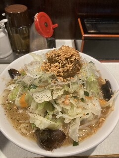 麺処 まるよし商店 - みそカレー玉たんめん1,250円