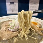 煮干しらーめん 田中にぼる - 麺リフト