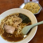 ラーメン栄華 - 